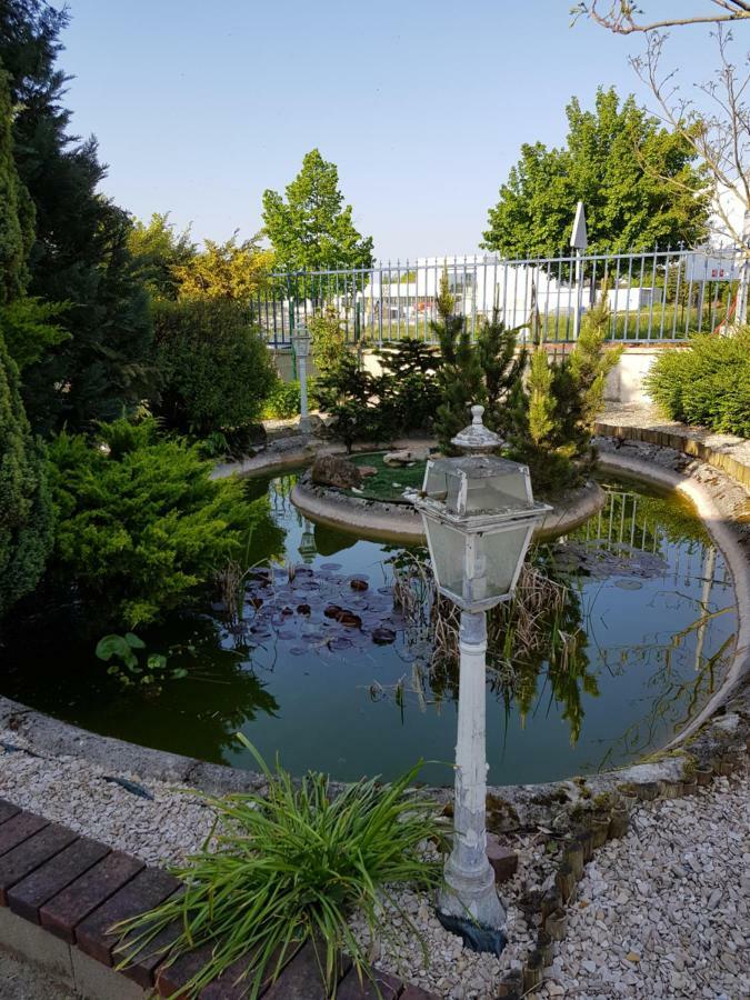 Pepiniere * Nogent-sur-Seine